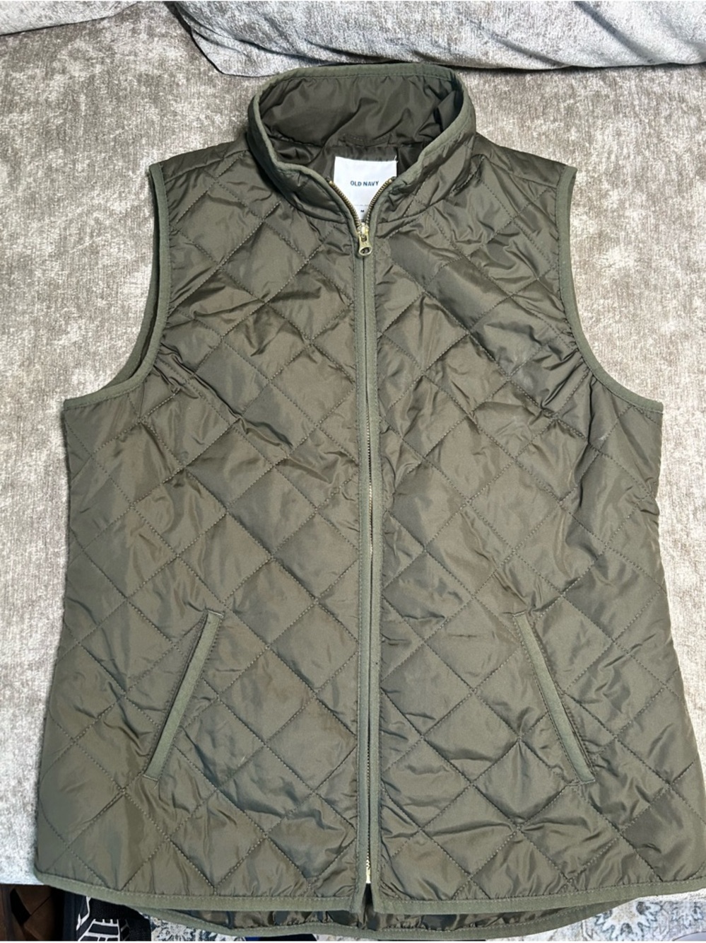 Old Navy Quilted Olive Green Sleeveless Vest